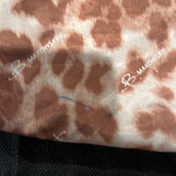 B Makowsky leather bag 17x13x4 - Picture 7 of 14